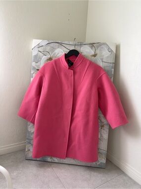 Tahari Bright Pink Three-Quarter Sleeve Wool Coat ！missing the belt